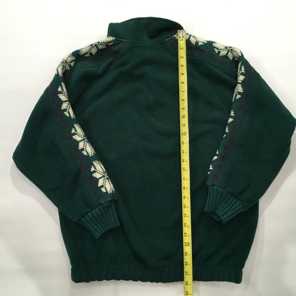 Green Snowflake Fleece Shawl Collar Large - Picture 6 of 6